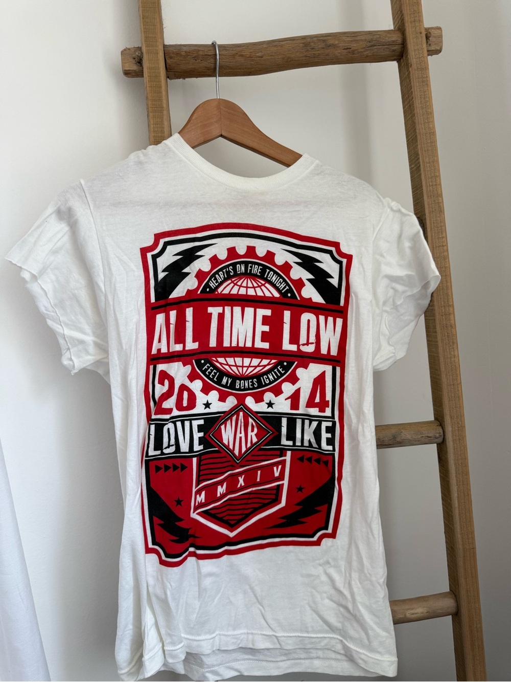 2014 All Time Low concert merch White Graphic Band T-Shirt